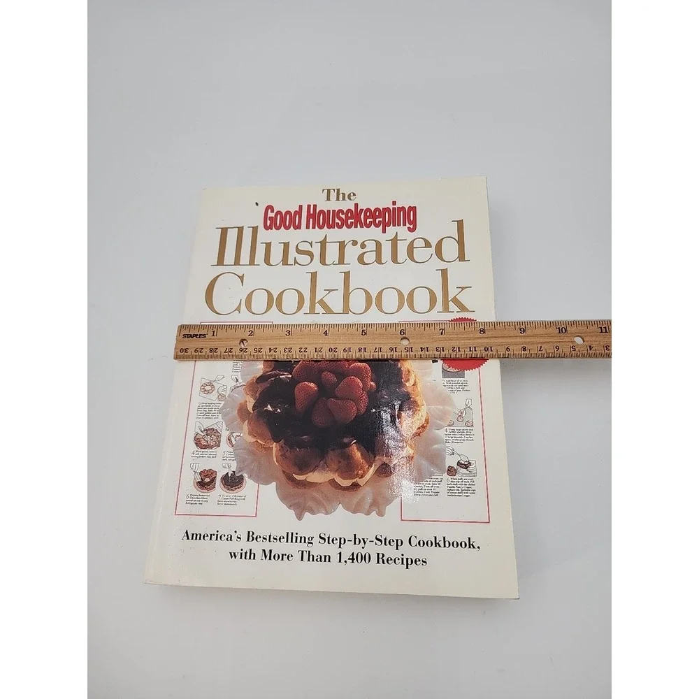 Vintage 1999 Good Housekeeping Illustrated Cookbook‎ 1st paperback edition